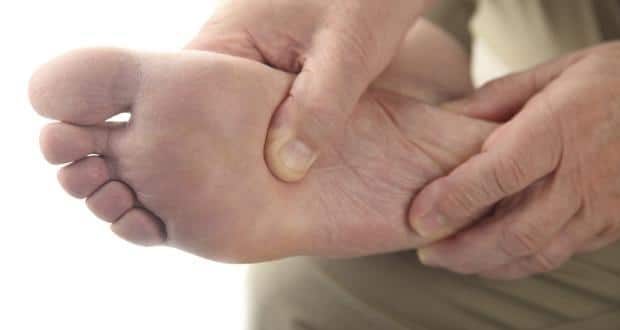 7 Causes Of Burning Sensation In The Feet That You Should