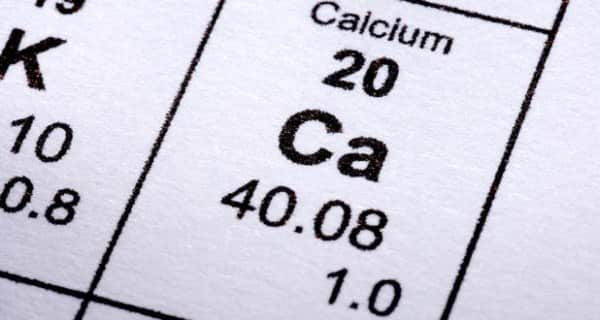 7 symptoms that indicate your body lacks calcium