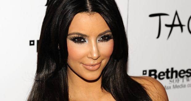 Kim Kardashian Blonde No More Thehealthsite Com