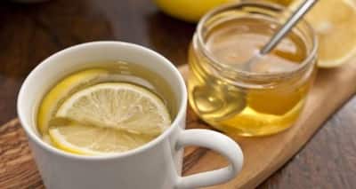 9 reasons you should drink warm water and lemon every morning