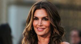 Cindy Crawford wished she'd taken better care of her hair