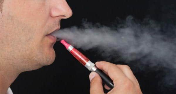 Should the government impose a ban on e cigarettes