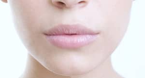 6 home remedies to heal dry, chapped lips
