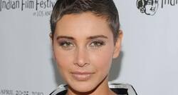 लीजा रे का भारत में कैंसर शोध संस्थान खोलने का सपना