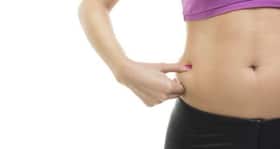 Get sexy with this 10-minute home workout for your love handles and muffin top