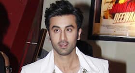 Ranbir Kapoor caught smoking at ISL, this time in his secrect hiding spot