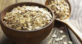 Oatmeal for breakfast makes you less hungry at lunch