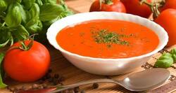 Healthy winter recipe: Roasted pumpkin and tomato soup