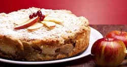 Healthy cake recipe: Apple cake with caramel sauce