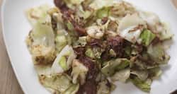 Healthy vegetarian recipe: Cabbage and coconut poriyal