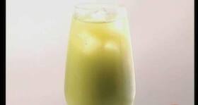 Healthy mocktail recipe: Chilled green tea and honey drink Healthy mocktail recipe: Chilled green tea and honey drink