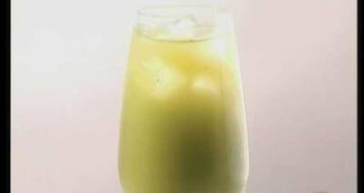 Healthy mocktail recipe: Chilled green tea and honey drink