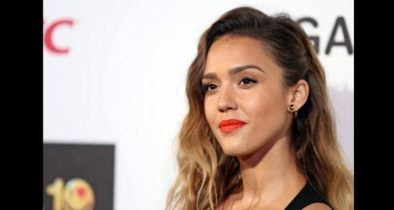 5 easy hairstyles to rock this party season!