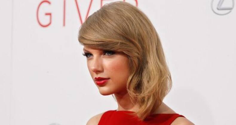 14 celebs who carry off the red lipstick look with oomph!