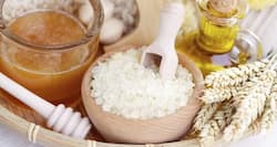 Natural Beauty Tip #1 -- Use glycerine and honey to moisturise your skin this winter