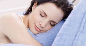 How sleeping late gives way to negative thoughts