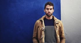 Bearded or clean-shaven? Science helps you choose the right style