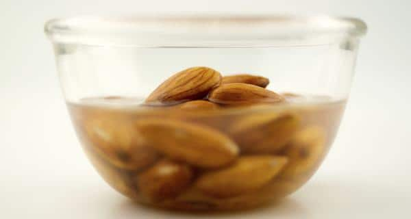 7 Ways To Include Almonds In Your Daily Diet Thehealthsite Com