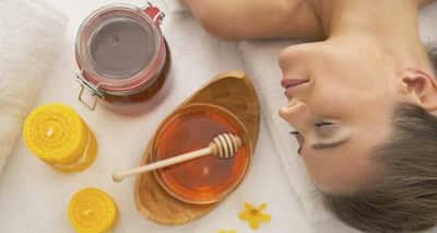 Get glowing skin at home with this honey and coffee scrub