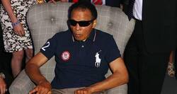 Boxing legend Mohammad Ali hospitalised after fainting spell