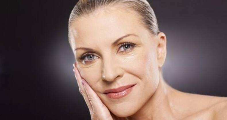 7 mistakes people with dry skin make (and how to avoid them)