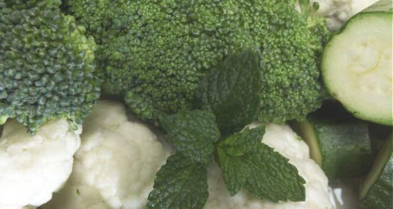 8 foods that help you detox naturally!