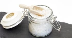 5 ways sea salt enhances your beauty