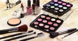 11 terrifying facts about make-up