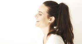 Have greasy hair? Try these hairstyles! Have greasy hair? Try these hairstyles!