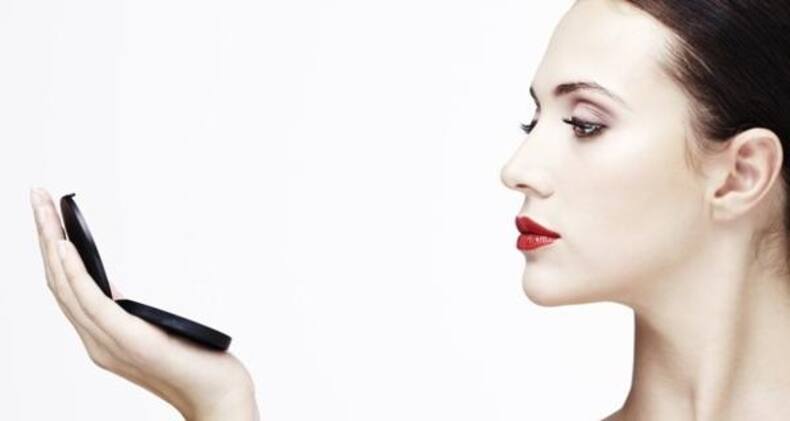 8 easy tips to avoid acne