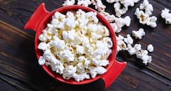Have a bowl of healthy, yummy popcorn!