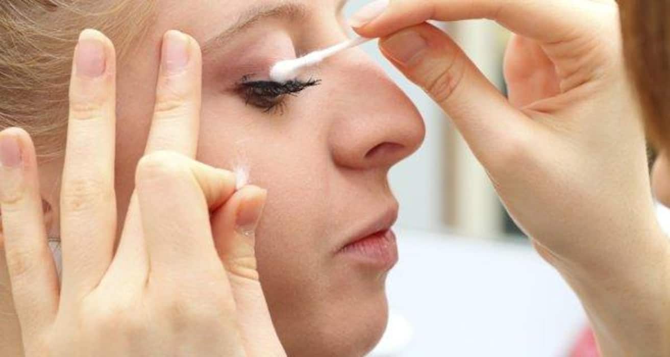 5 amazing uses of baby powder