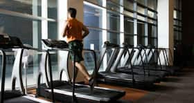 Running with heavier shoes may slow you down on the treadmill