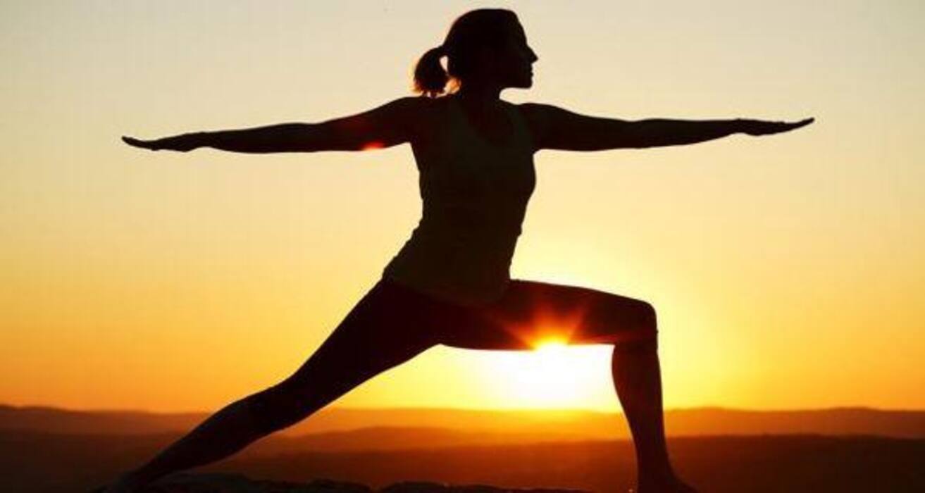 10 yoga poses for beginners!