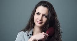 Expert tips to care for dry hair during monsoon