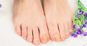 Turmeric and lemon for relief from fungal nail infection