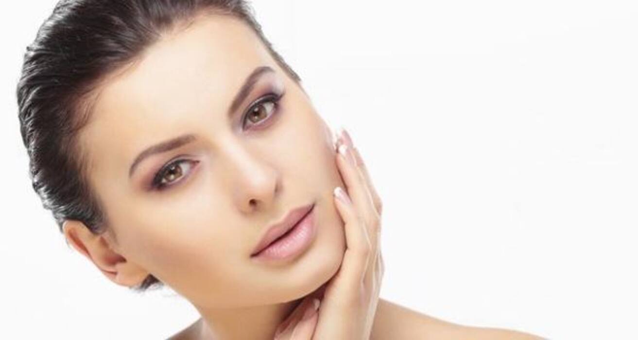 6 ways lemons can make you more beautiful!