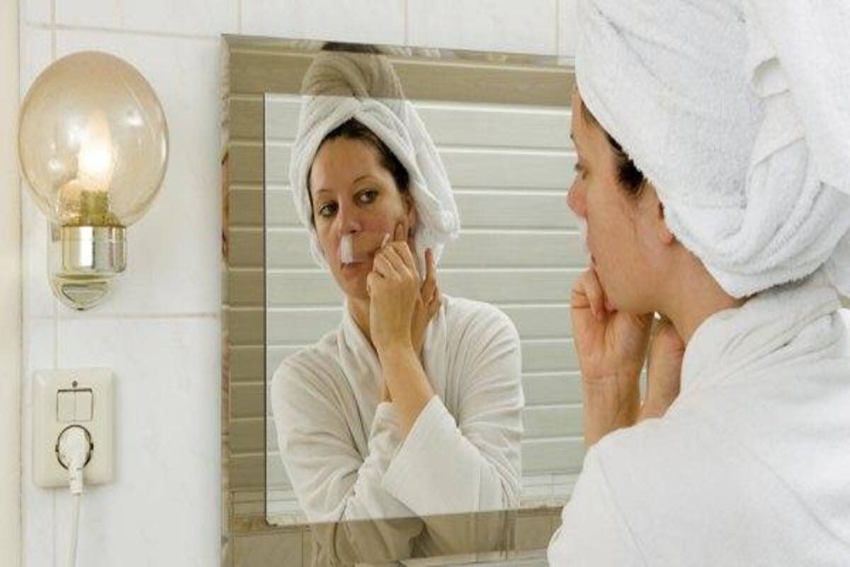 Hormonal Causes Of Facial Hair In Women Thehealthsite Com