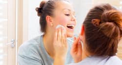 5 skincare habits to look gorgeous every morning