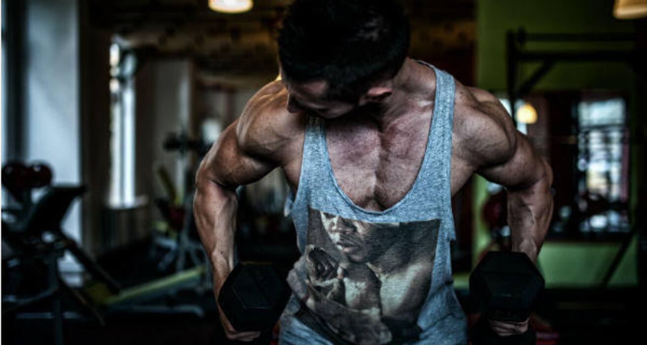 Want toned and ripped shoulders? Here are 5 training essentials you shouldn't skip
