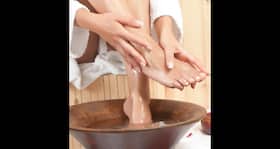 Suffering form athlete's foot? Try this effective home remedy Suffering form athlete's foot? Try this effective home remedy