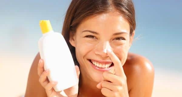 How to choose a sunscreen according to your skin type | TheHealthSite.com