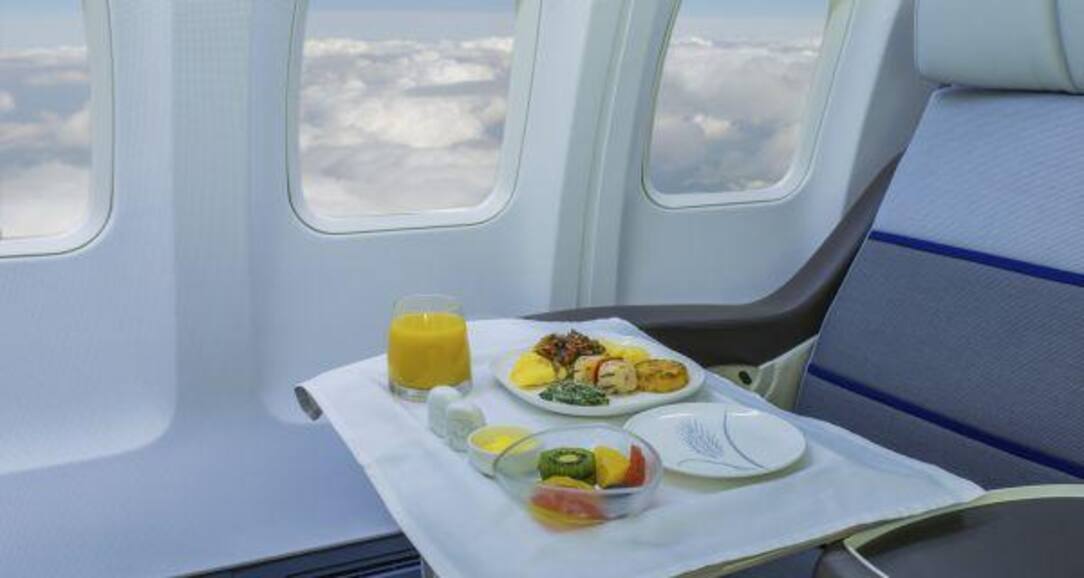 Hate airplane food? Don't blame the chef!