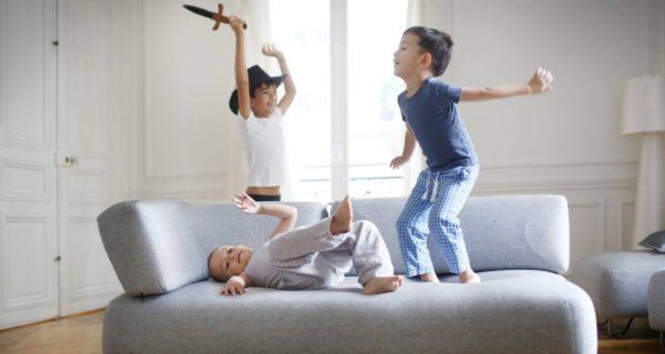 10 weird parenting practices across the globe that will surprise you!
