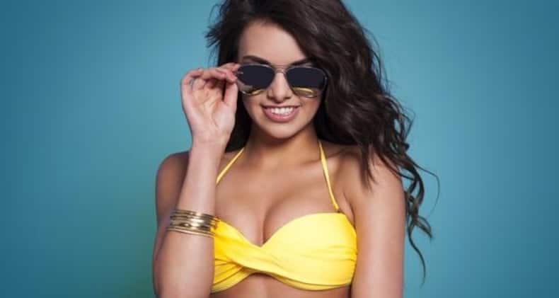 Choosing the right bikini top for your size