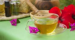 Homemade green tea facials for fighting wrinkles and acne