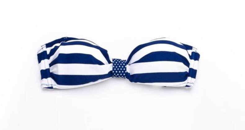 Choosing the right bikini top for your size