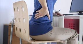8 horrible things you do to your back every day!