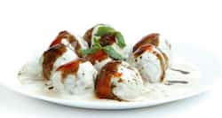 Healthy, low-calorie snack -- Oats and moong dal dahi vada