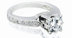 Clean your wedding ring and make it sparkle with this simple tip